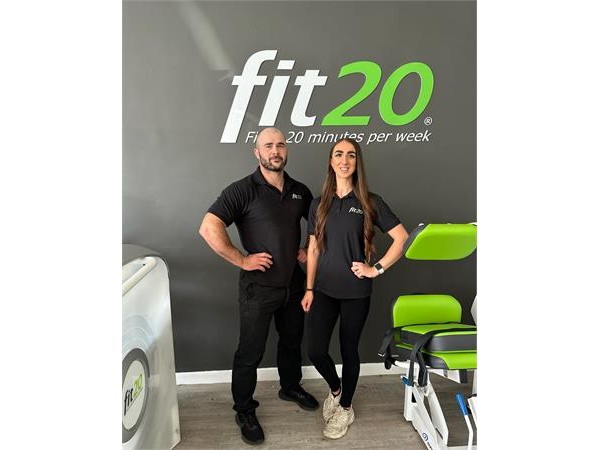 {From Business Beginners to Thriving Franchise Owners: Stephen and Gabrielle's fit20 Journey}