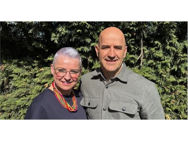 {Gary and Alison Murdock aim to clean up with NIC Local franchise in Cumbria and Dumfriesshire}