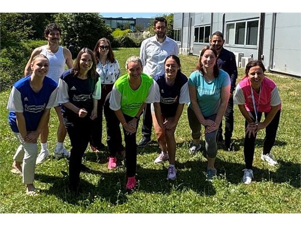 {20km for 20 Years - Caremark marks milestone with charity run for veterans}