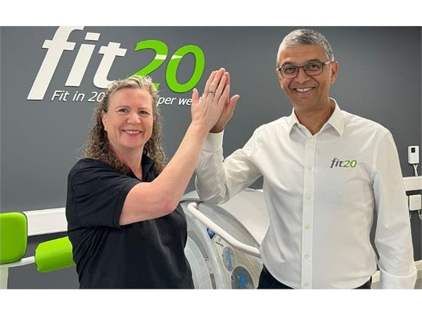 {fit20 Opening 16th UK Location Soon in Glossop with New Franchisee Kate Thorpe}