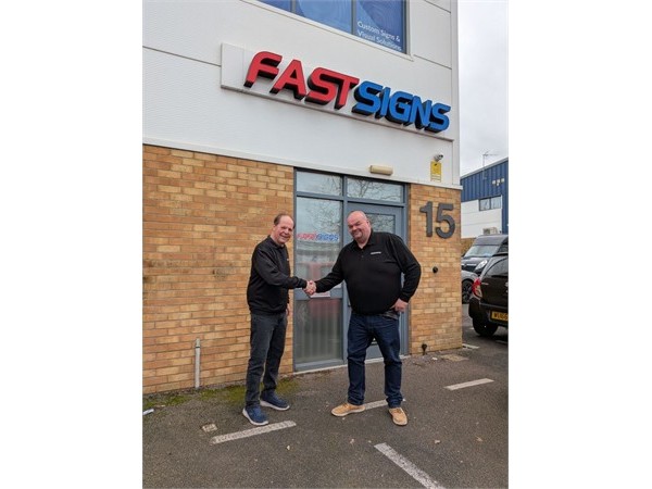 {FASTSIGNS® UK Network Continues Strategic Expansion with New Ownership and Major Relocations}