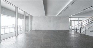 How to Buy an Art Gallery