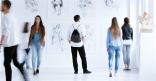 How to Run an Art Gallery