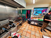 café established over 30 - 2