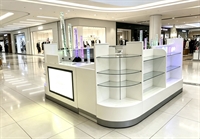 retail kiosk jewellery perfumes - 1