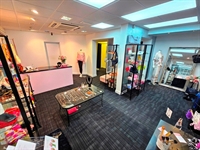 independent ladies clothing boutique - 2