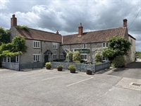 historic pub with rooms - 1