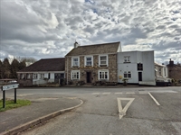 devon town busy pub - 1