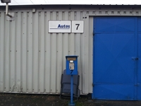 garage vehicle repair shop - 3