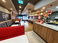 wimpy restaurant with huge - 1
