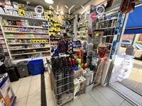 discount store with accommodation - 1