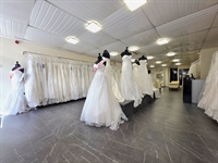thriving bridal boutique leigh-on-sea - 3
