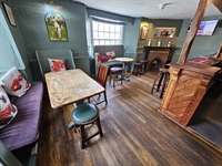detached devon village freehouse - 3