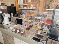 leasehold cafe gift shop - 3
