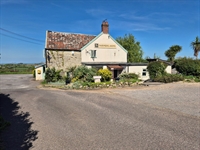 somerset free-of-tie pub hotel - 1