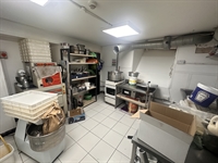 established pizza pasta takeaway - 3