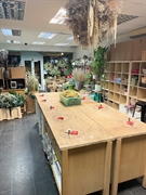 established florist shop lease - 2