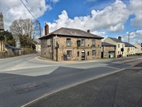 cornwall village pub with - 1