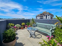 stunning 5-star holiday apartments - 2