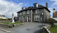 well-established award-winning village hotel - 1