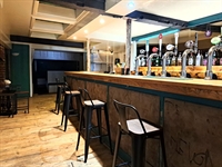 established city centre bar - 2