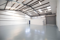 refurbished industrial warehouse unit - 2