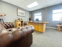 flexible caversham offices with - 1