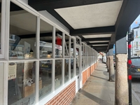 thriving profitable daytime café - 2