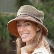 e-commerce premium british headwear - 1