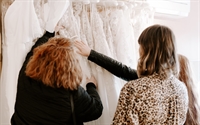 excellent bridal shop established - 3