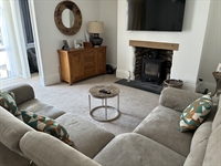 freehold 5 bedroom guest - 3