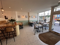 well-equipped town centre restaurant - 2