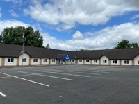 raglan lodge monmouth northbound - 1