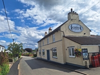 lincolnshire immensely successful pub - 1