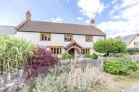 character farmhouse cottages ideal - 2