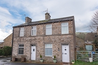 exceptional established holiday cottage - 1