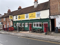 traditional ale house close - 1