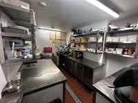 licensed restaurant accommodation queens - 3