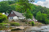 landmark riverside inn a - 2