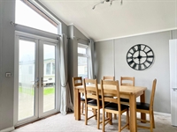 nottinghamshire three bedroom lodge - 2