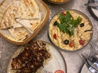 restaurant hounslow with late - 1