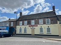 lincolnshire town centre pub - 1