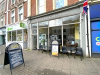 established cafe located teignmouth - 1