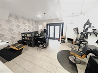 vacant fitted hair salon - 2