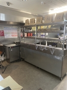 established headingley takeaway business - 1