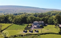 well-known family-run b& b - 3