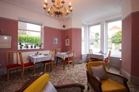 a beautifully presented 8-bedroom - 2