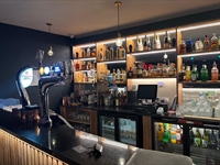well-known popular bar night - 3