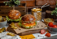 burger takeaway shop bethnal - 1
