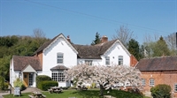 worcestershire country inn set - 1